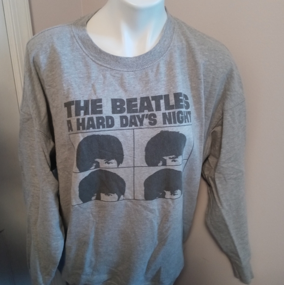 tailgate Other - Tailgate gray the Beatles sweatshirt